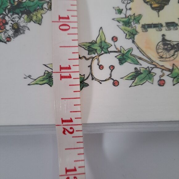 Vintage 4 Plastic Laminate Double Side Placemats Santa Christmas Holiday 1994 US - Picture 6 of 6